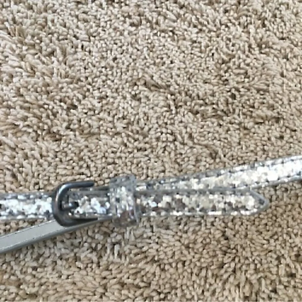 Girls synthetic leather silver glitter belt